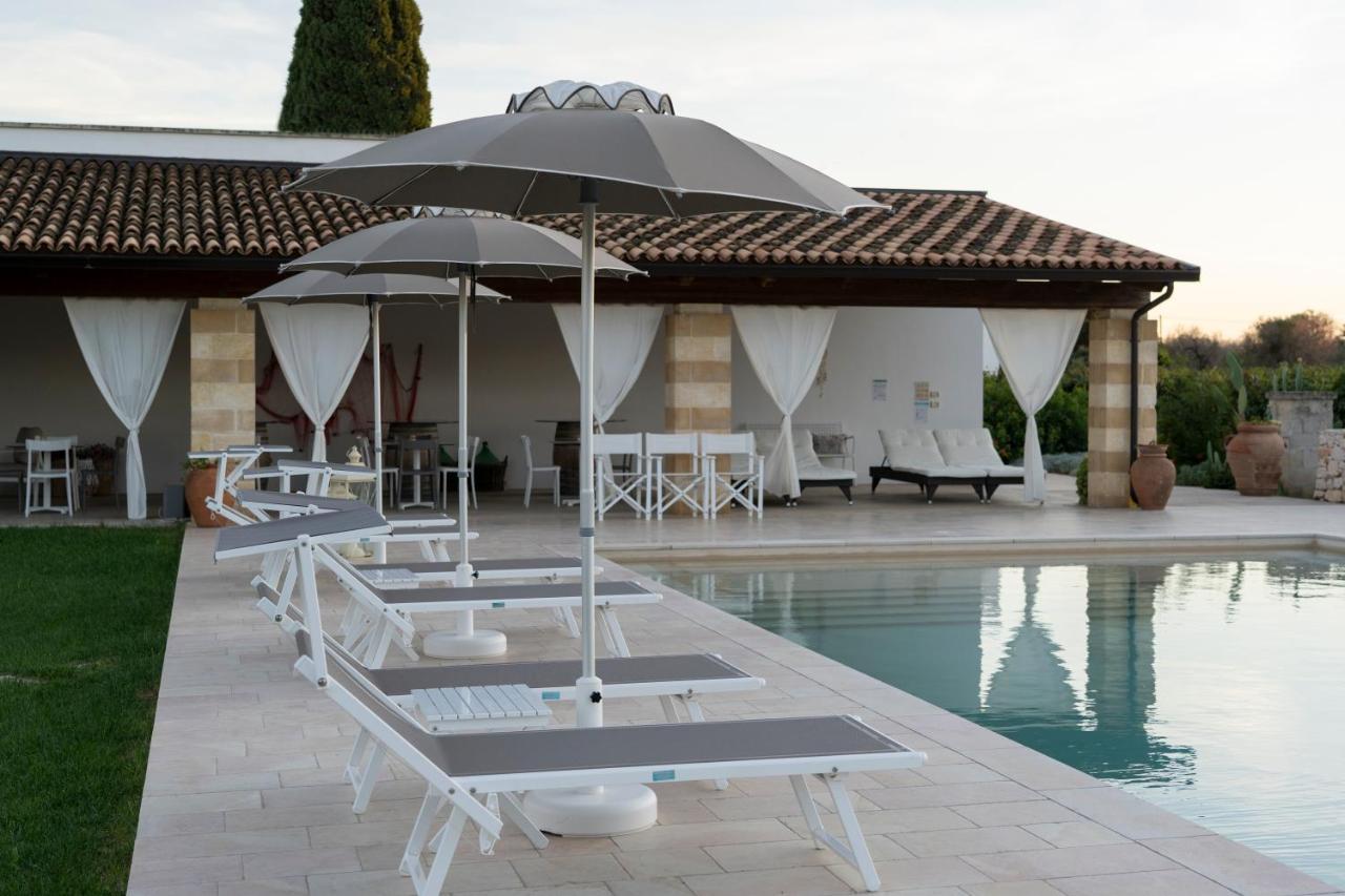 Masseria Tenuta Flora Maria Leverano Exterior photo